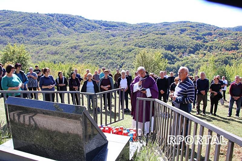 Foto: Služena sv. Misa za pobijene stanovnike Maglica