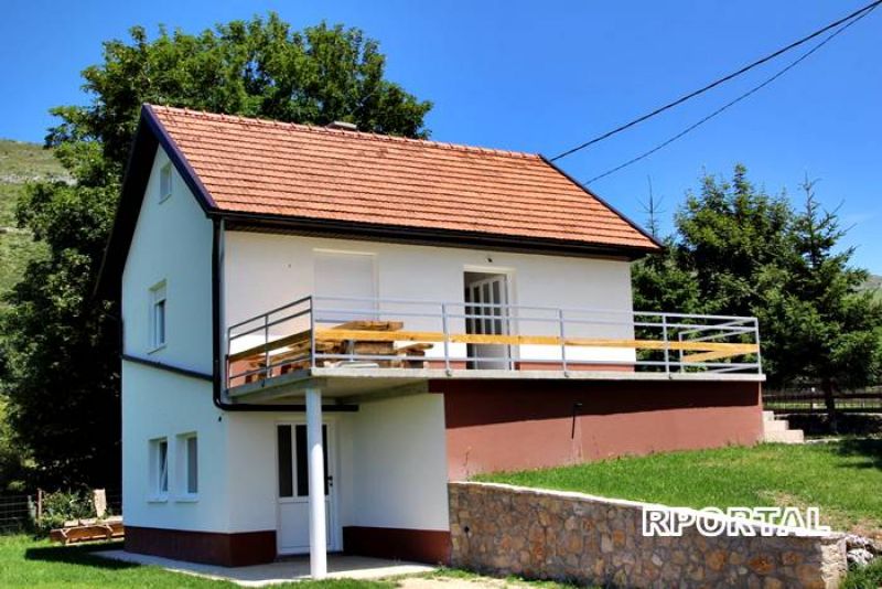 Zahum oživljava - od sela pred izumiranjem do pokretanja planinskog turizma