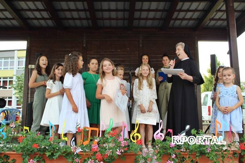 Održan 16. Festival duhovne glazbe "Djeca pjevaju Isusu"