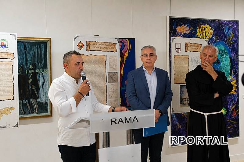 Foto/video: U Galeriji Franjevačkog samostana na &Scaron;ćitu otvorena izložba "Tragovima na&scaron;ega postojanja&ldquo;