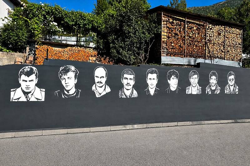 U čast herojima: Rumbočani oslikavaju šezdesetmetarski mural za poginule branitelje