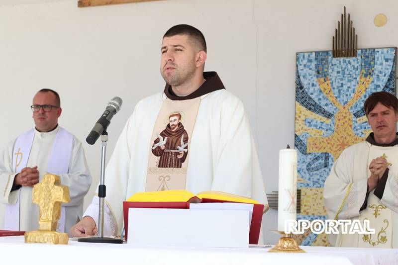 Foto: U Rumbocima poslavljen sv. Franjo Asi&scaron;ki, patron župe