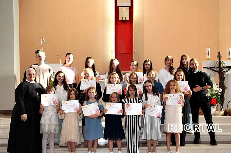 Foto: Jubilarno 20. izdanje festivala "Djeca pjevaju Isusu&ldquo; u župi Prozor